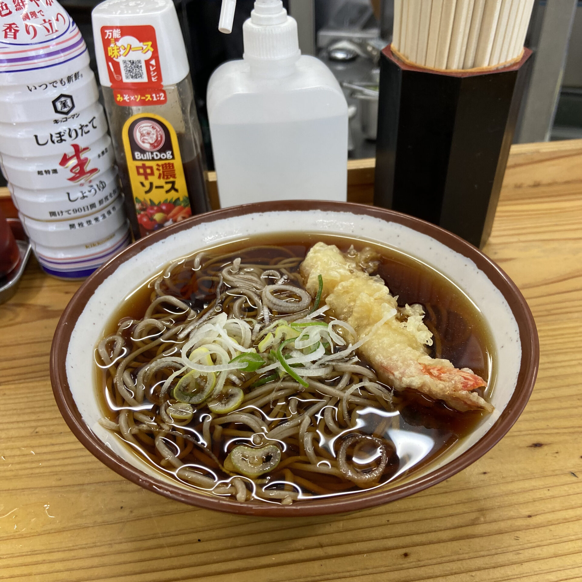 沖縄の立ち食い蕎麦屋。永富蕎麦🍜